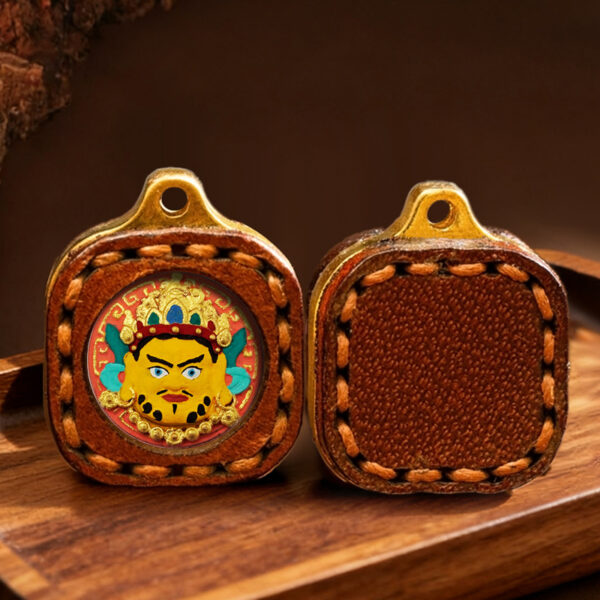 Hand-painted wipe thangka mini pendant Zakiram's past and present life Green Tara Fifth Master Tibetan leather case Small thangka